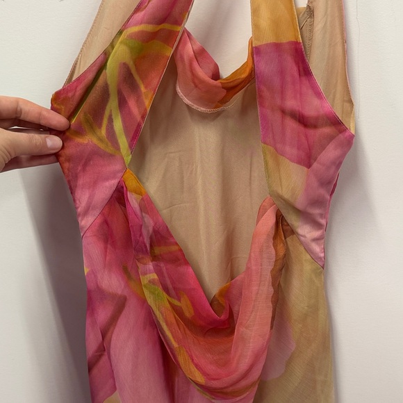 ASOS Satin chiffon maxi dress with large floral print and waterfall neckline 6 - Picture 9 of 9